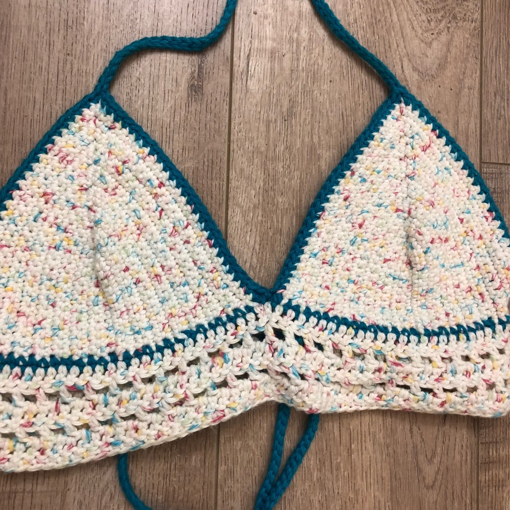 Funfetti Crochet Halter - Picture 2 of 3